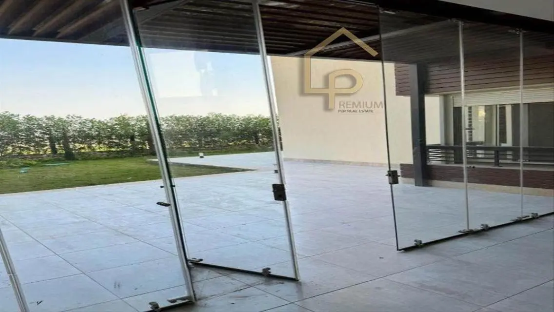 Luxury Apartment in New Giza Compound