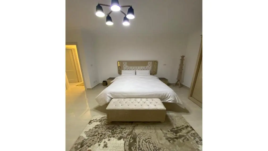 Luxury Apartment with Comprehensive Amenities for Sale