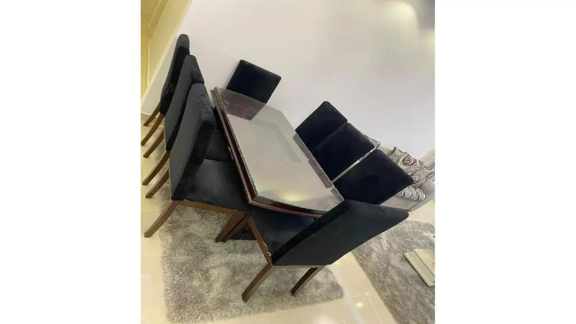 Luxury Apartment with Comprehensive Amenities for Sale