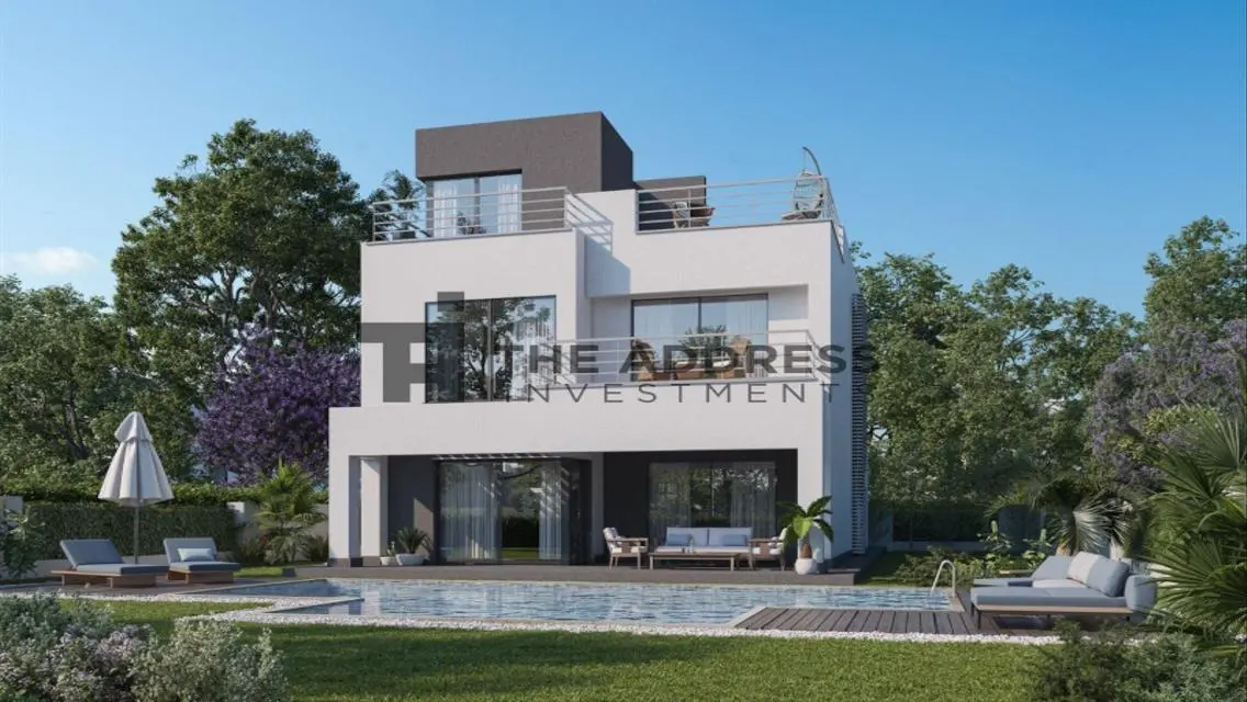 Luxury Apartment for Sale, 300 sqm in the Heart of the City
