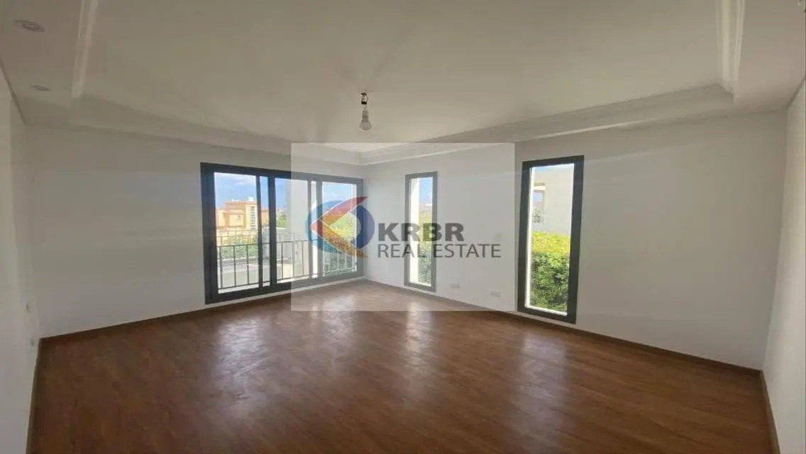 Luxury Apartment with Terrace and Private Garden