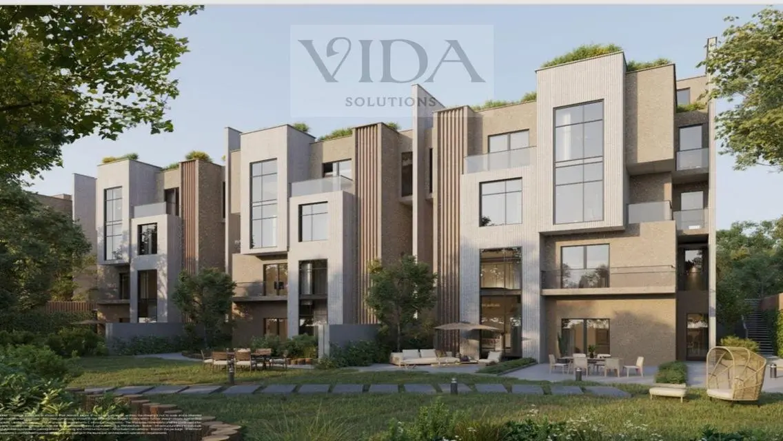 Luxury Apartment with Balcony and Shared Pool
