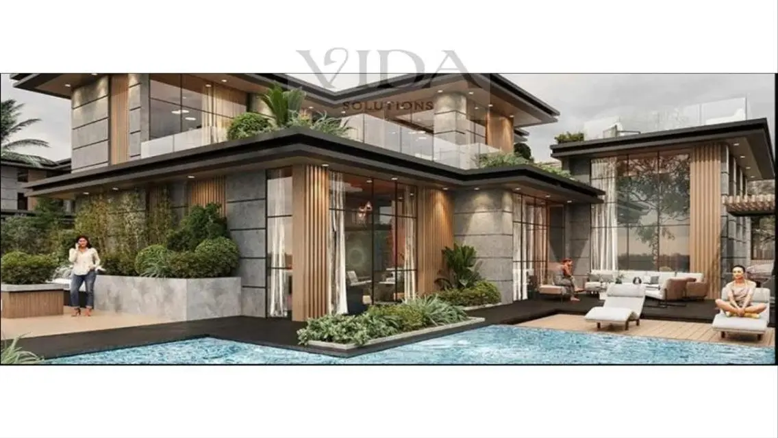 Luxury Villa with Private Pool and Garden in Elora