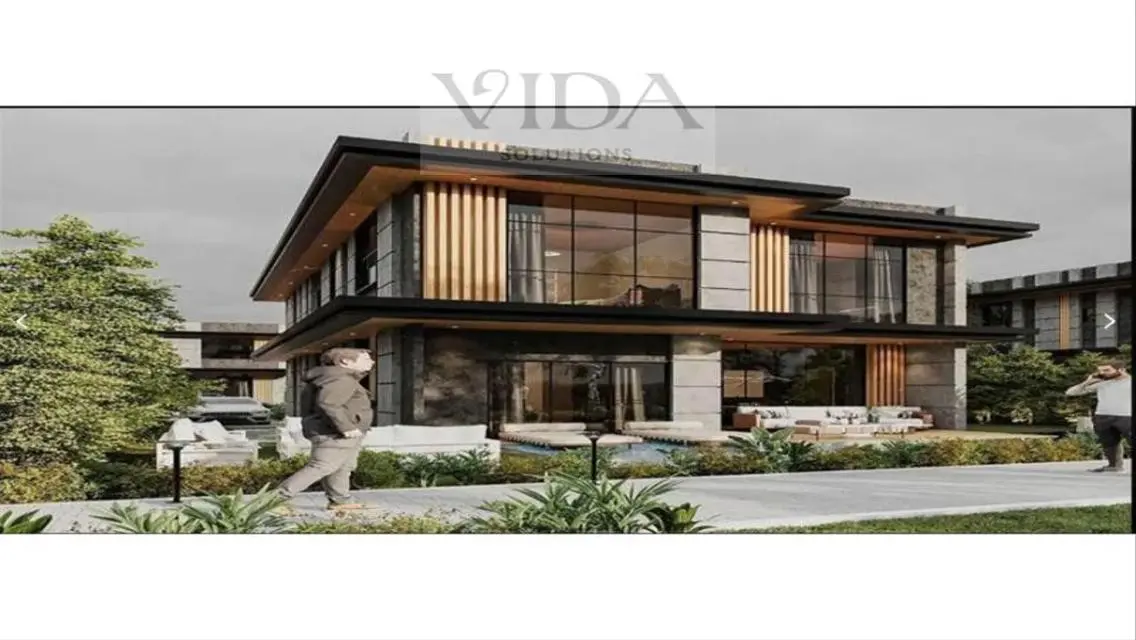 Luxury Villa with Private Pool and Garden in Elora