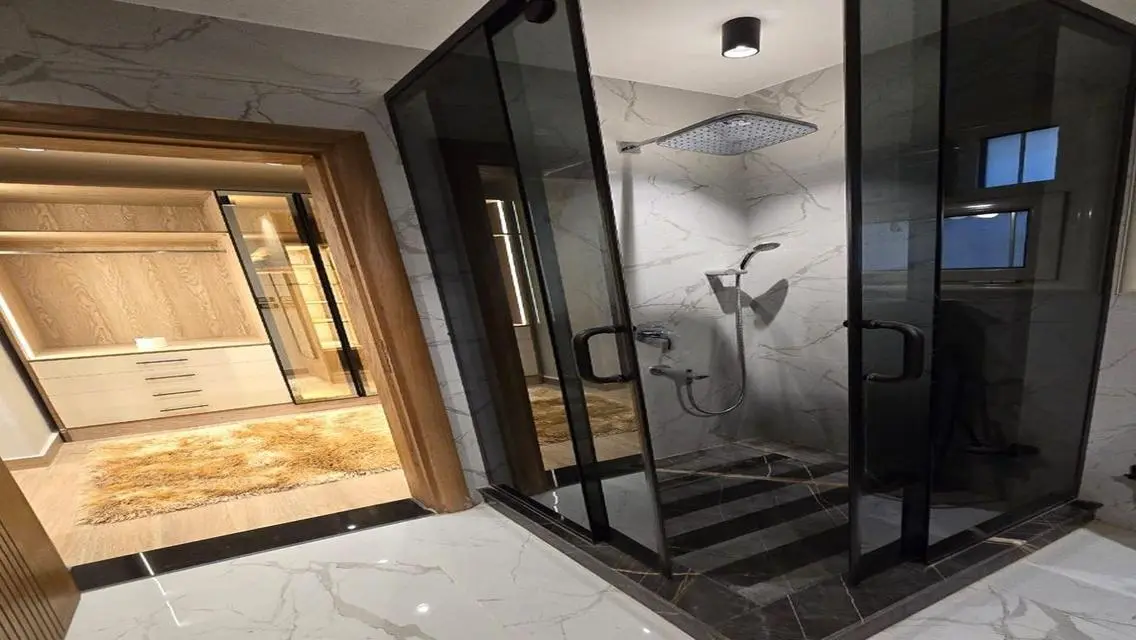 Luxury Apartment for Sale with Prime Features