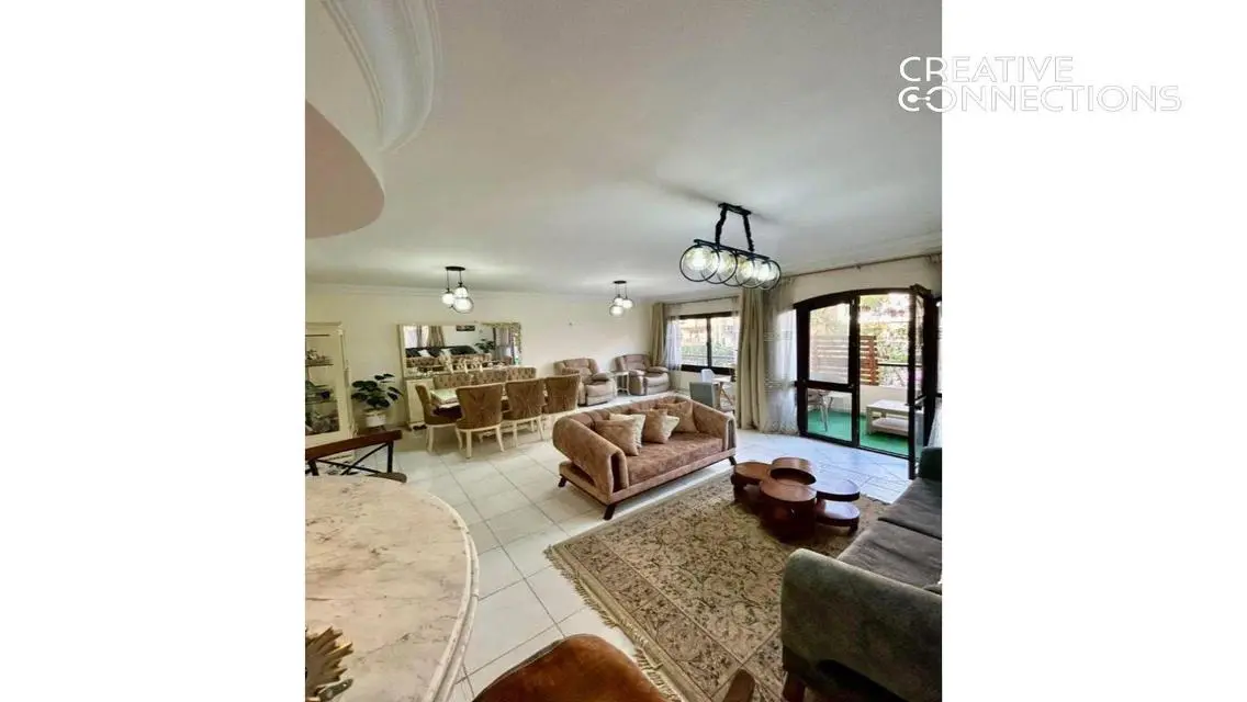Luxurious Apartment with 180 sqm in the Heart of the City
