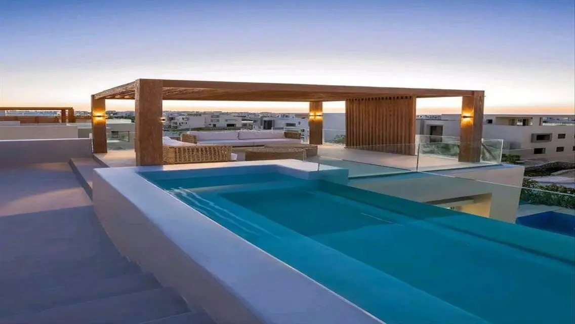 Luxurious Villa with 220 sqm in a Prime Location