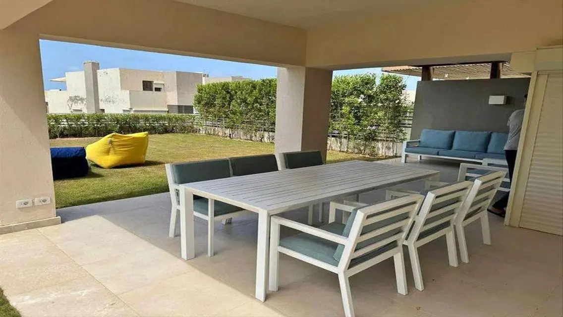 Luxurious Villa with 220 sqm in a Prime Location