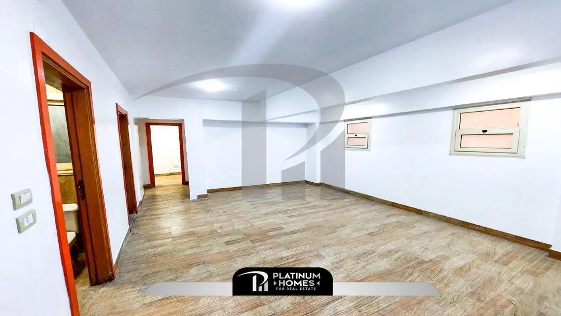 وحدة سكنية 300 متر بمميزات رائعة