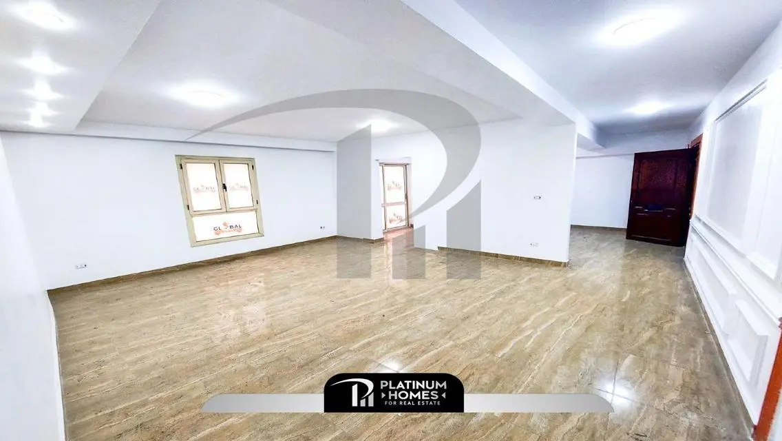 وحدة سكنية 300 متر بمميزات رائعة