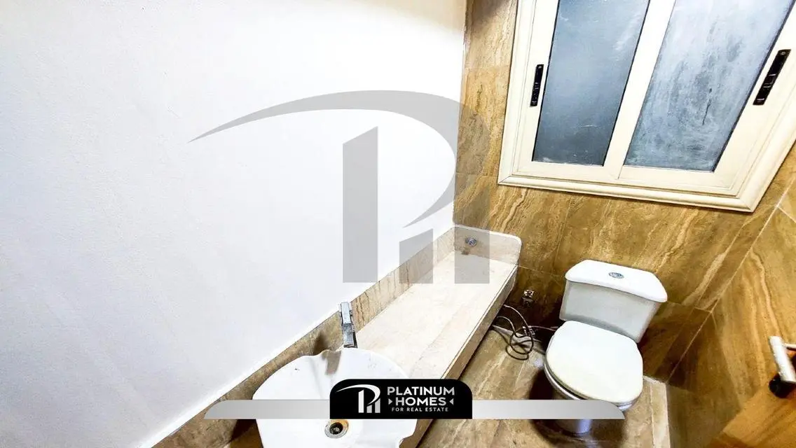 وحدة سكنية 300 متر بمميزات رائعة