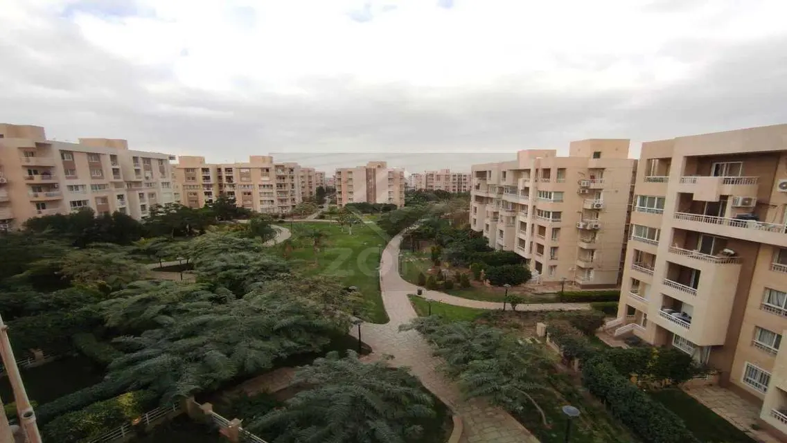 Luxury Apartment with Garden and Premium Amenities for Sale - 200 sqm