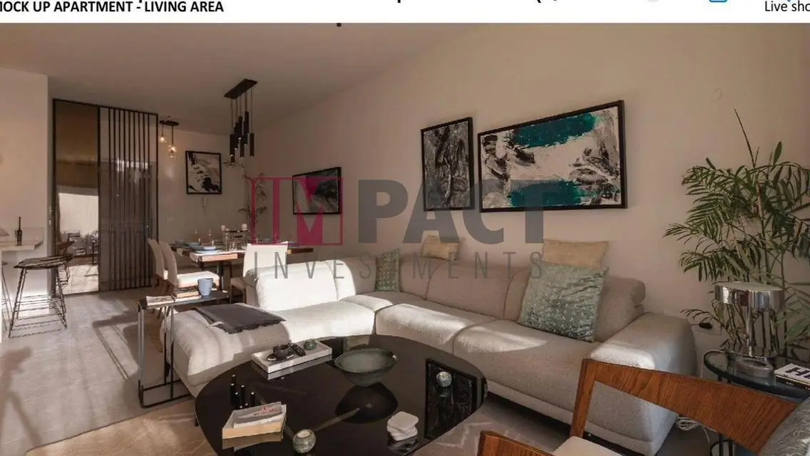 Luxury Villa with Private Garden and Pool