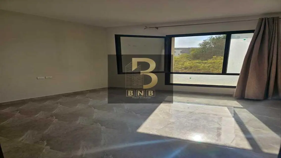 Luxury Apartment with Major Landmark View at BNB