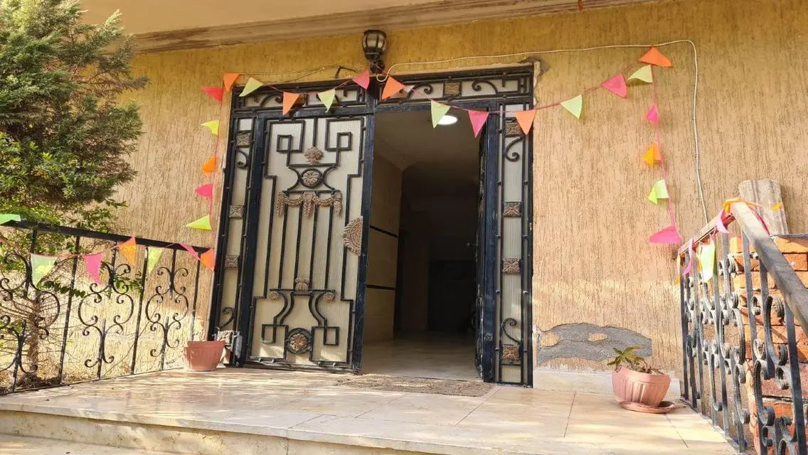 فيلا فاخرة بمساحة 400 متر - 3 غرف نوم - 3 حمامات - بسعر 6,600,000 جنيه