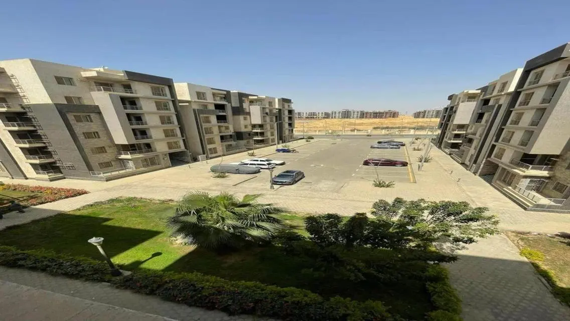 140 sqm Apartment for Sale at an Attractive Price