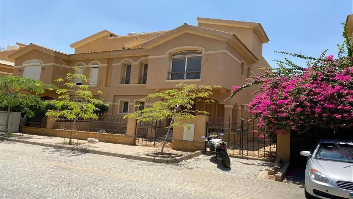 Luxurious Villa for Sale with Premium Features