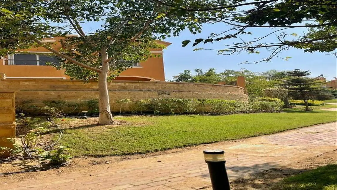 Luxurious Villa for Sale with Premium Features