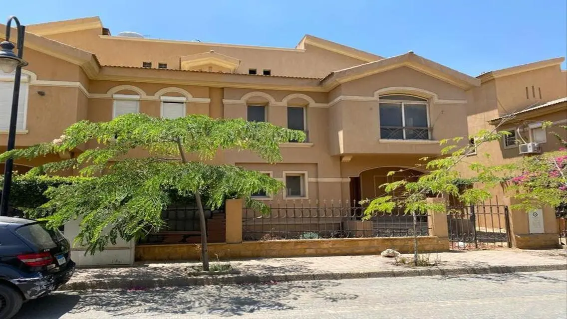 Luxurious Villa for Sale with Premium Features