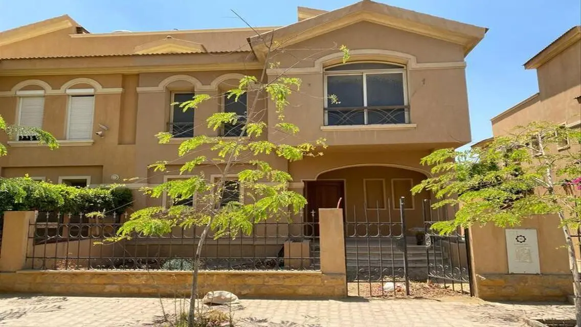 Luxurious Villa for Sale with Premium Features