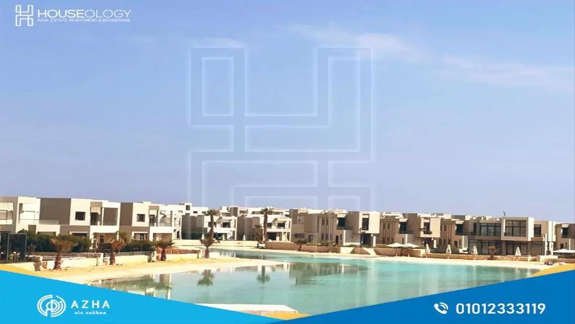 منزل فاخر بمساحة واسعة مع حديقة خاصة ومسبح