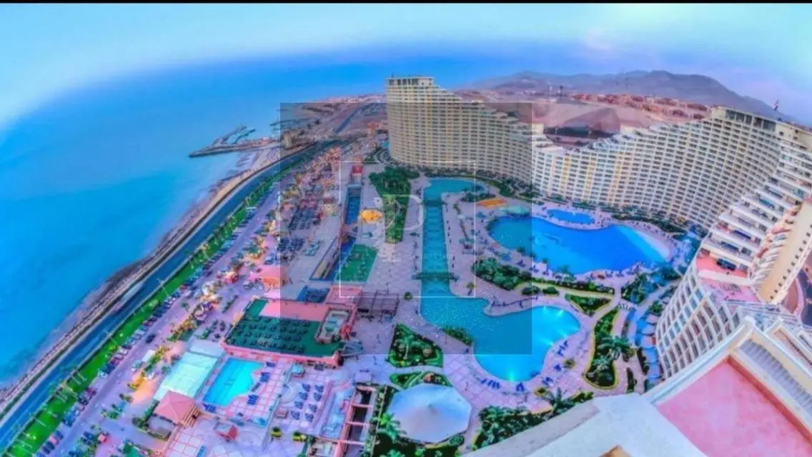 Luxury Apartment for Sale with 250 Square Meters of Space and Amenities