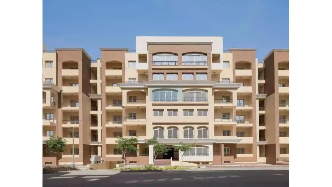 Stunning Apartment for Sale in -122-R3- Area