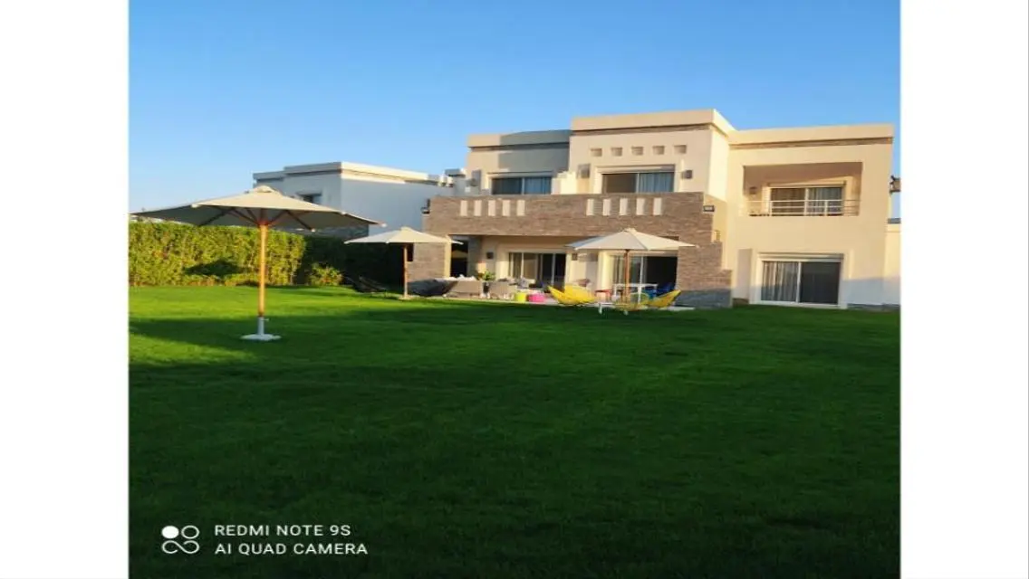 Luxury Apartment in the Heart of the City with Stunning Views