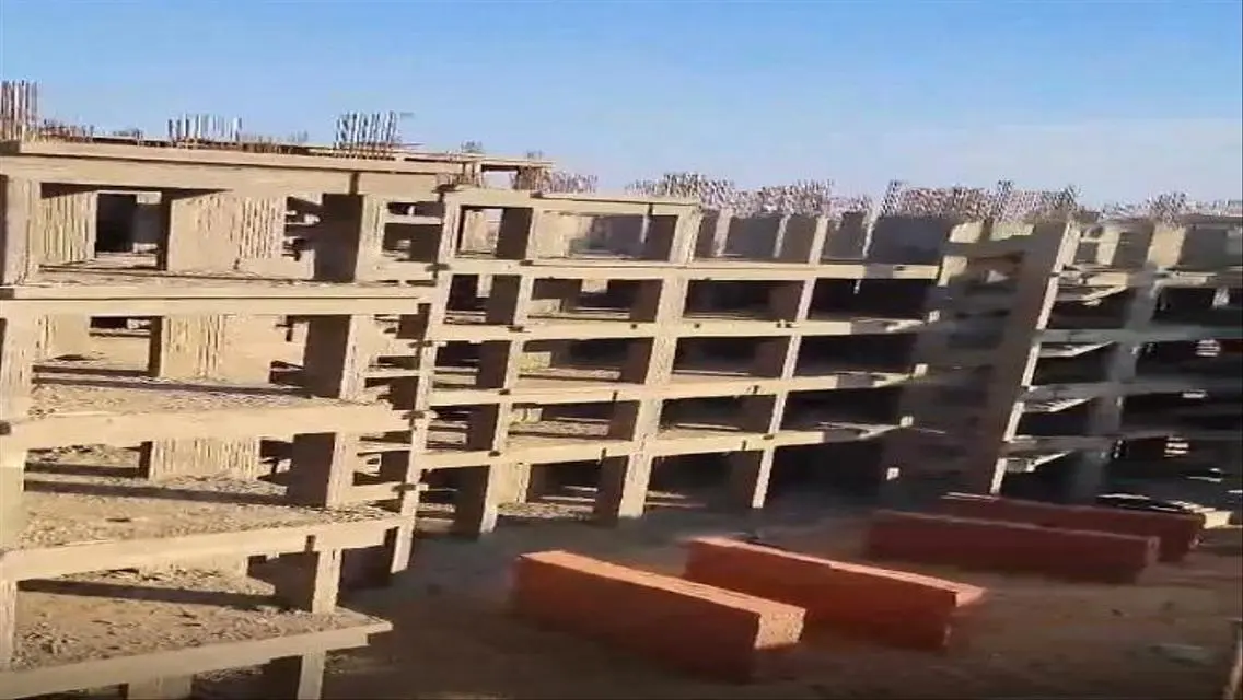 مجمع تجاري فخم في الشيخ زايد - 15 فدان