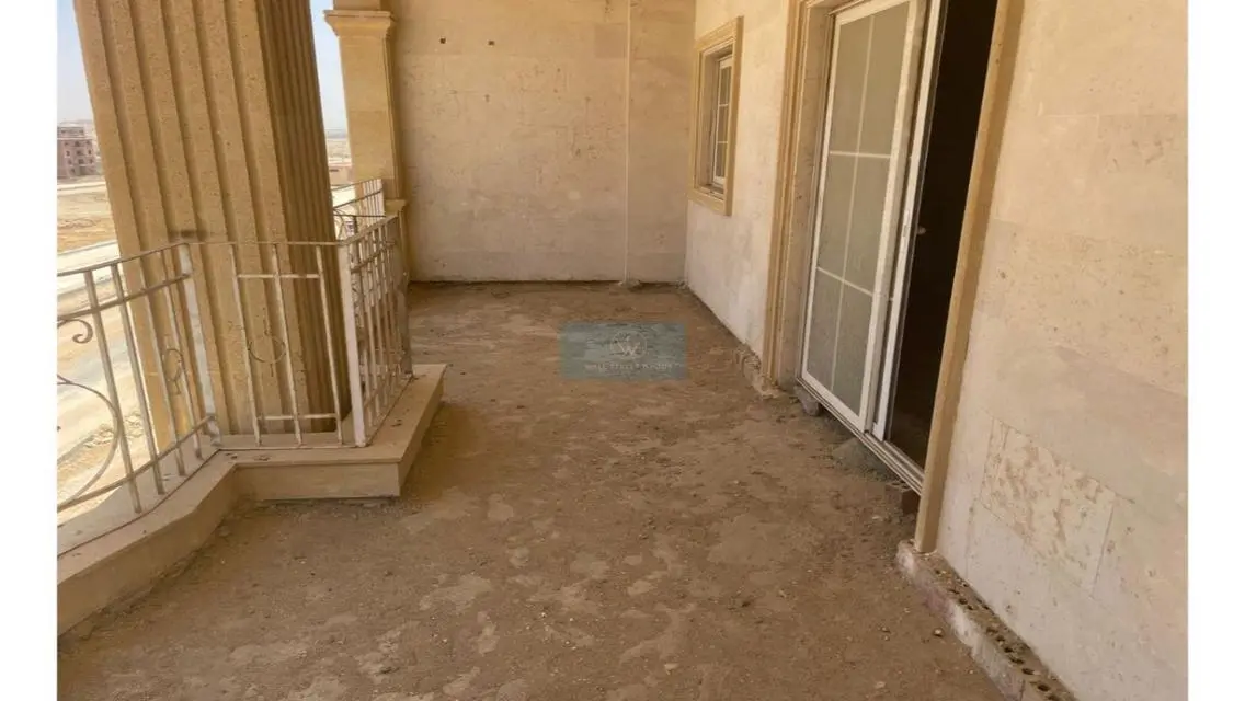 Luxury Apartment with Balcony in Prime Location