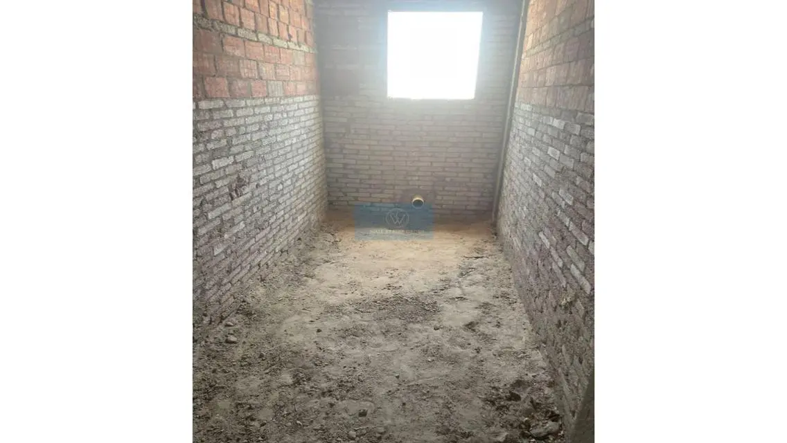 Luxury Apartment with Balcony in Prime Location