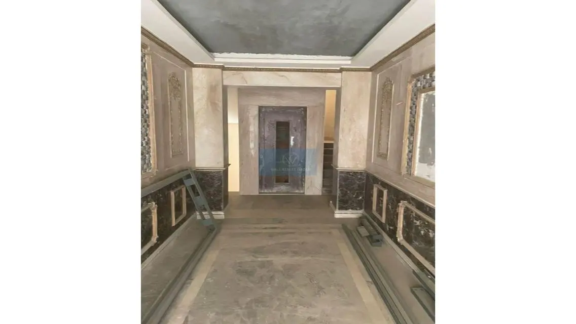 Luxury Apartment with Balcony in Prime Location