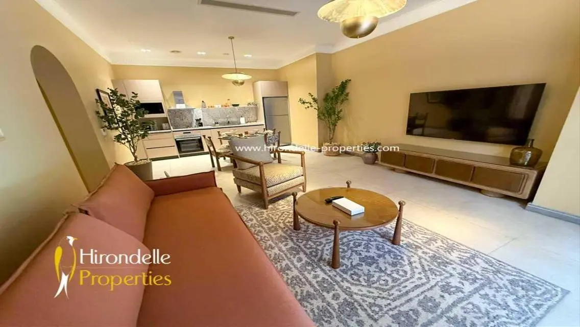 Luxury Apartment in Prime Location