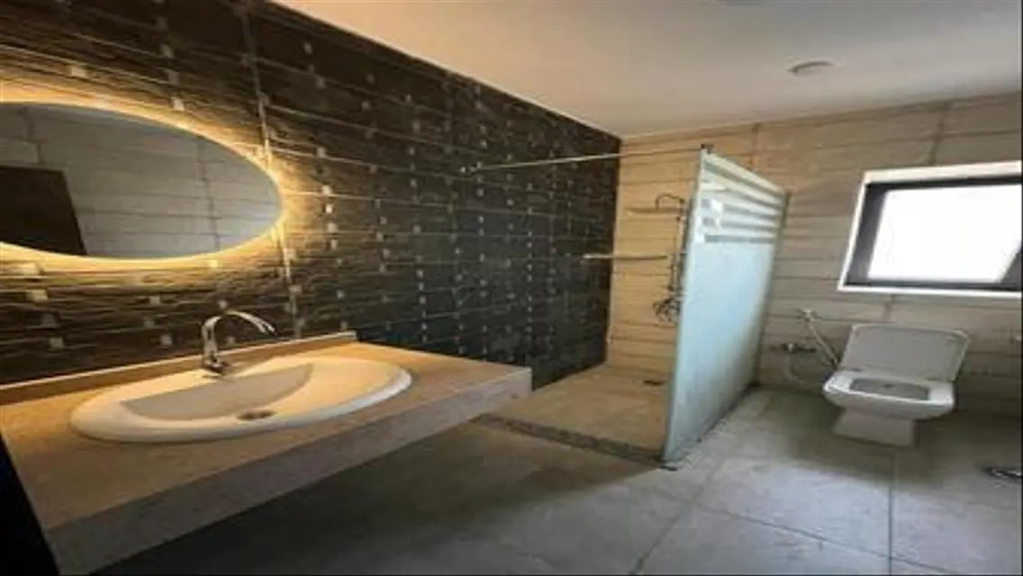 Lake View Apartment 148