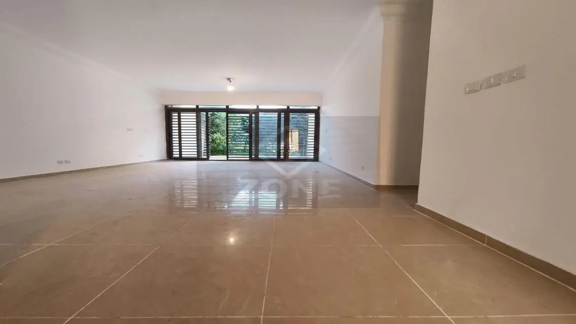 Luxury Apartment for Sale in B8