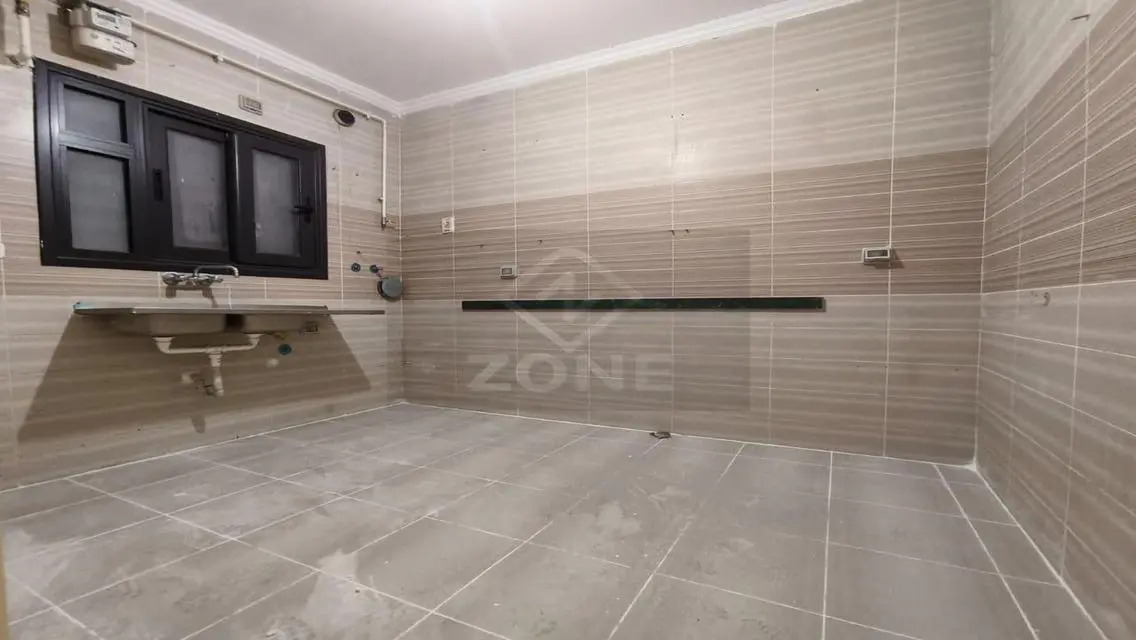 Luxury Apartment for Sale in B8