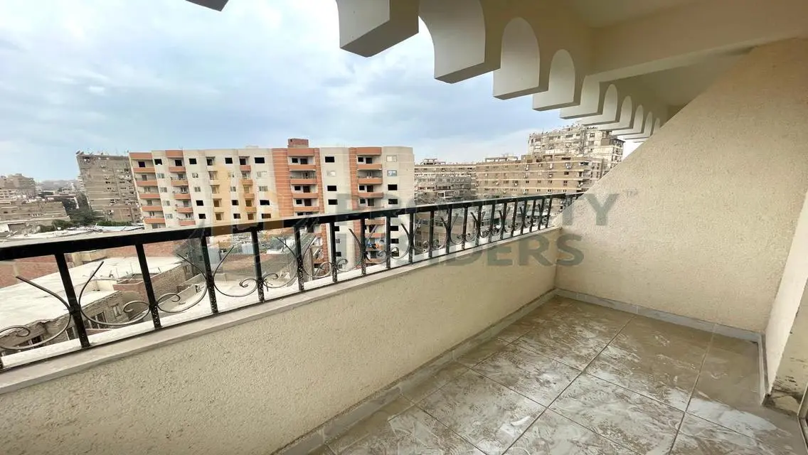 شقة فاخرة للبيع في قلب المدينة