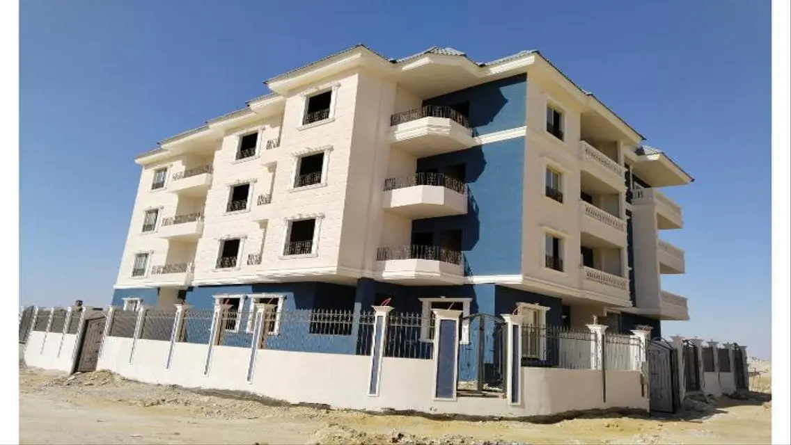 Luxury Apartment with 2500 sqm and Stunning Balcony