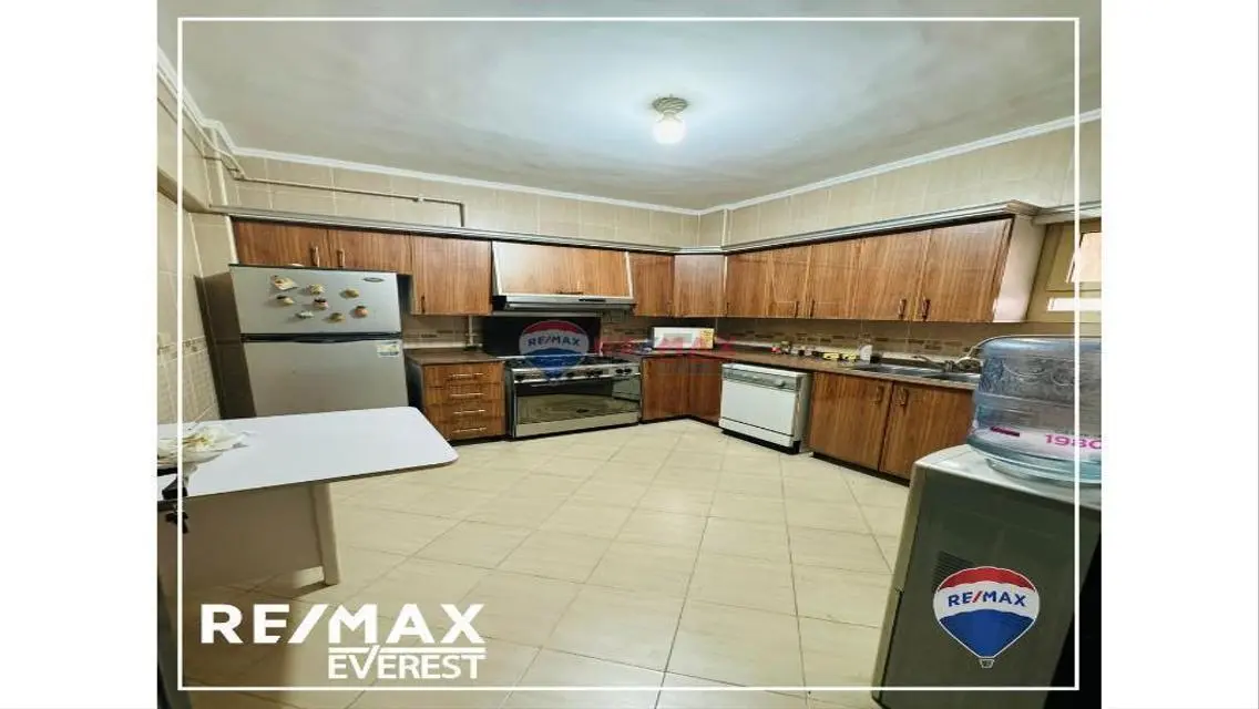 Luxury Apartment for Sale with 250 Square Meters