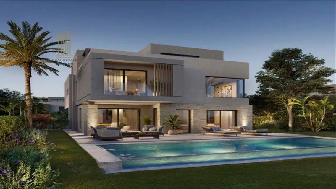 Luxury Villa for Sale with Spacious Interiors and Stunning Views