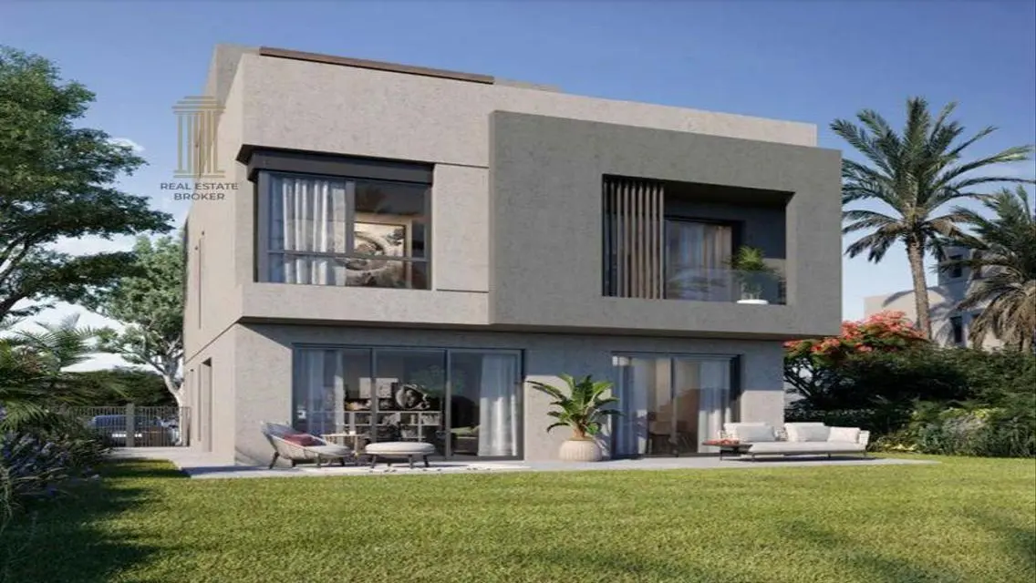 Luxury Villa for Sale with Spacious Interiors and Stunning Views
