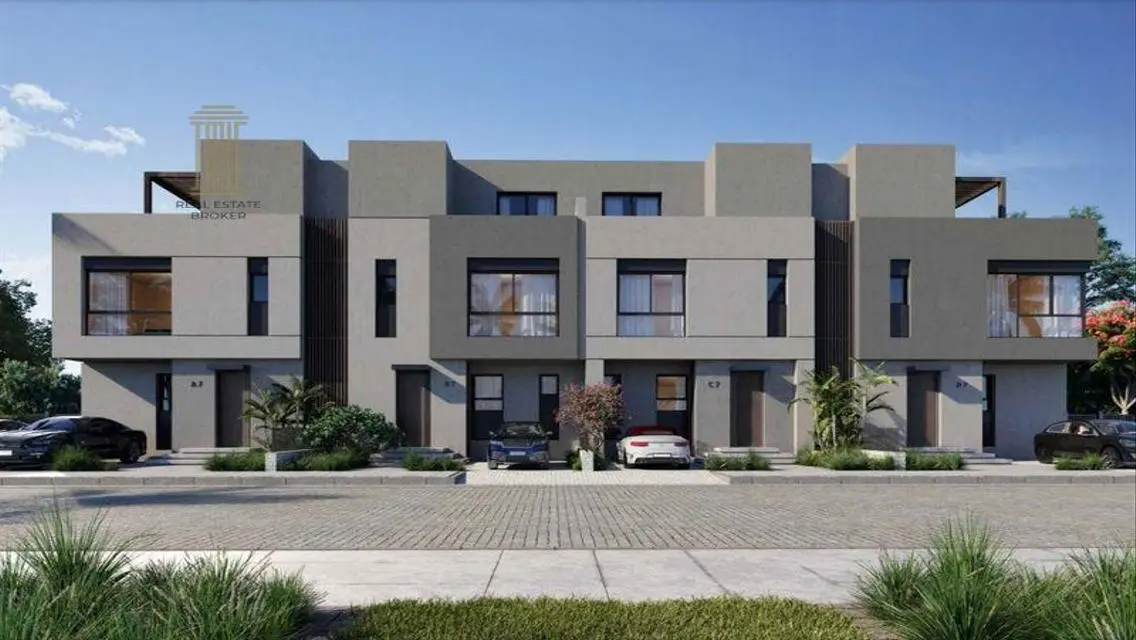 Luxury Villa for Sale with Spacious Interiors and Stunning Views