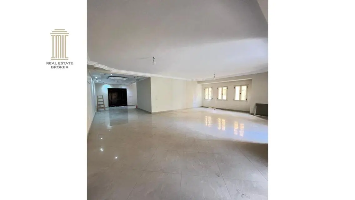 Luxury Villa with Private Garden for Sale