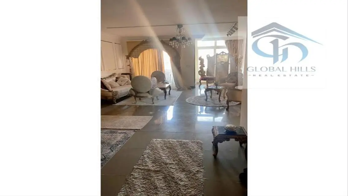 Luxurious Apartment for Sale with Modern Design in the Heart of the City