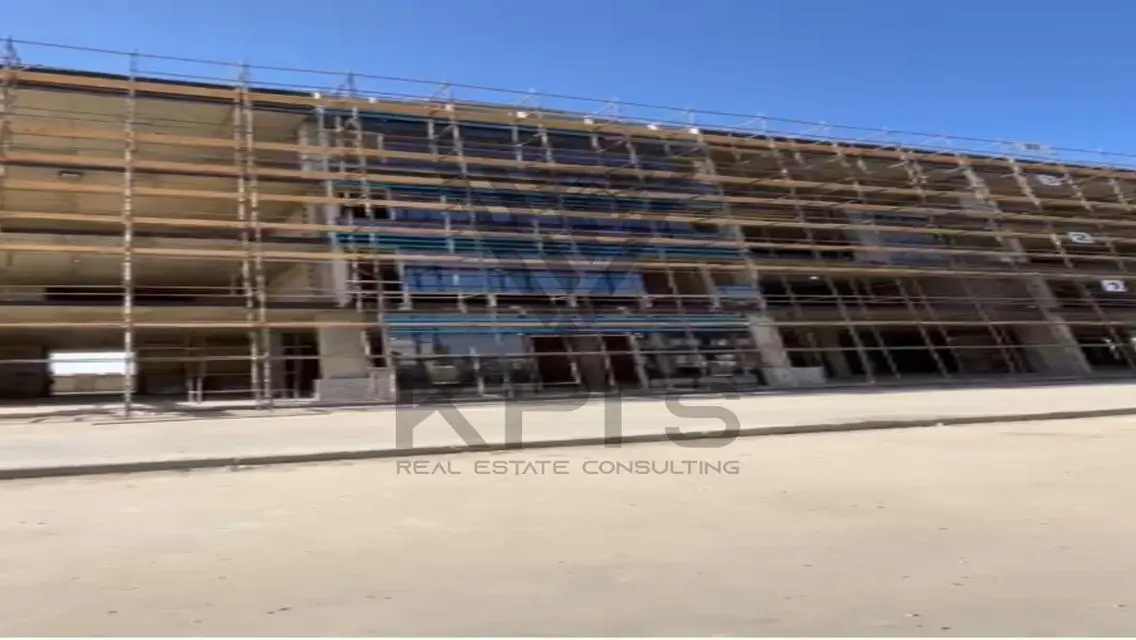Luxury Apartment in East Cairo Mall