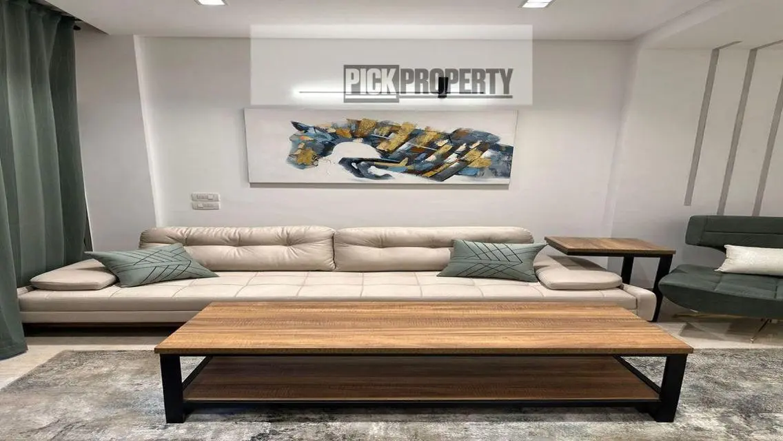 Luxury Apartment with Security Guard, 39 Square Meters