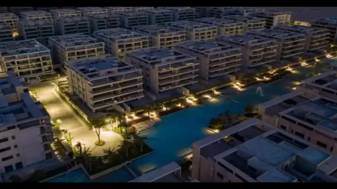 Luxurious Home with Stunning Lake View in Katameya