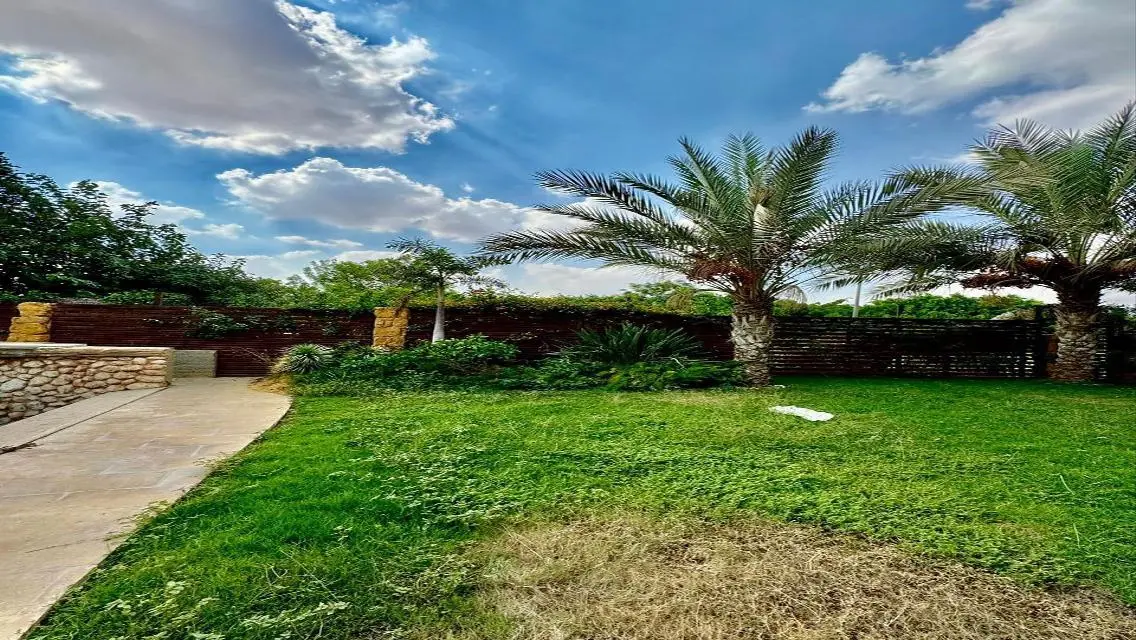 Luxury Property in VG2