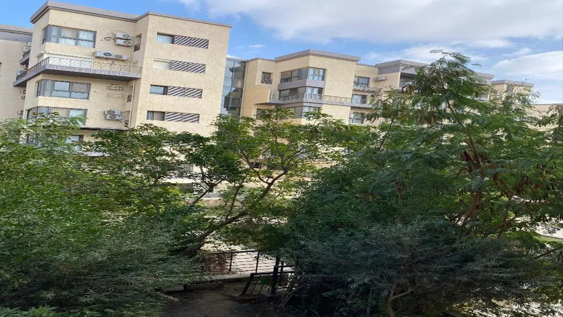 Luxury Apartment with Premium Features - B8-143-3