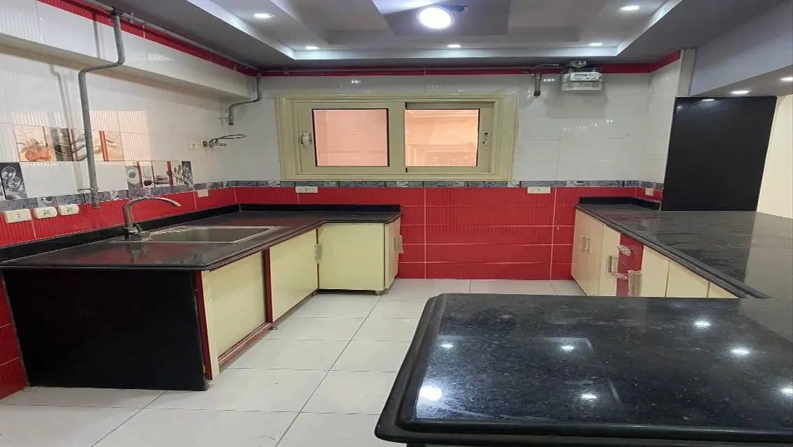Stunning 160 m² Property for Rent in A-One Estate